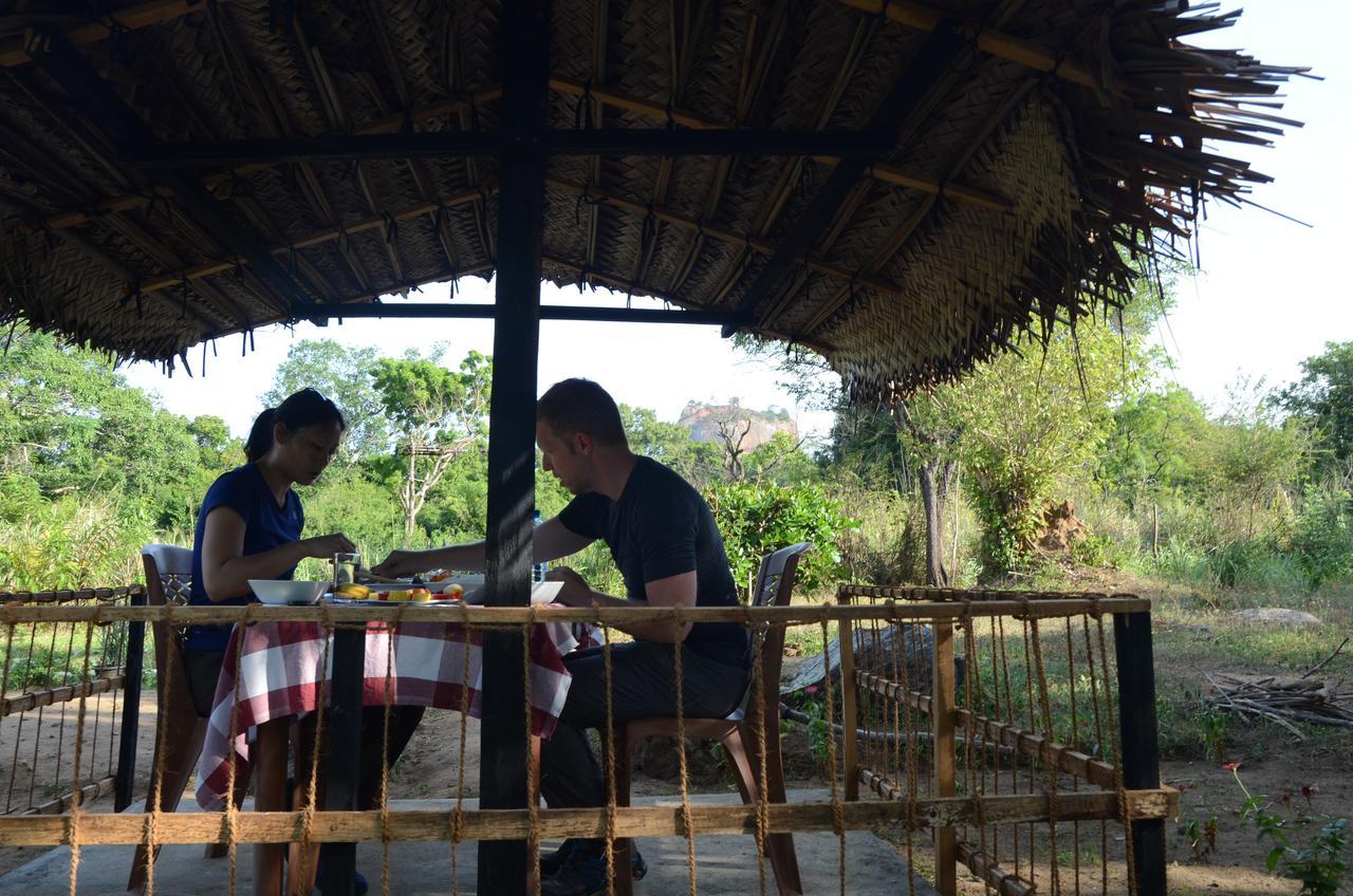 Sigiriya Amenity Home Stay Ngoại thất bức ảnh